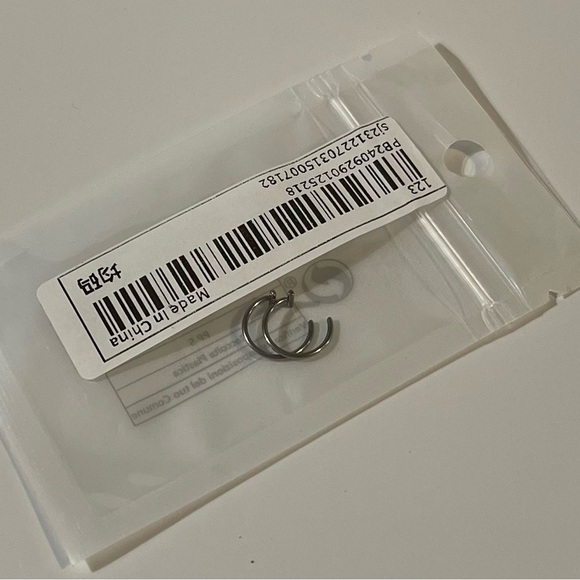 NEW 2 PC Chic Silver Body Jewelry - Picture 3 of 3